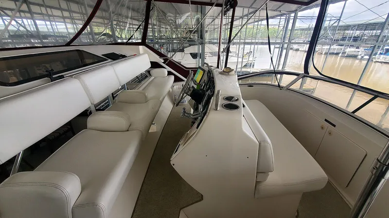 Slide: The Image of Flybridge Port - 32