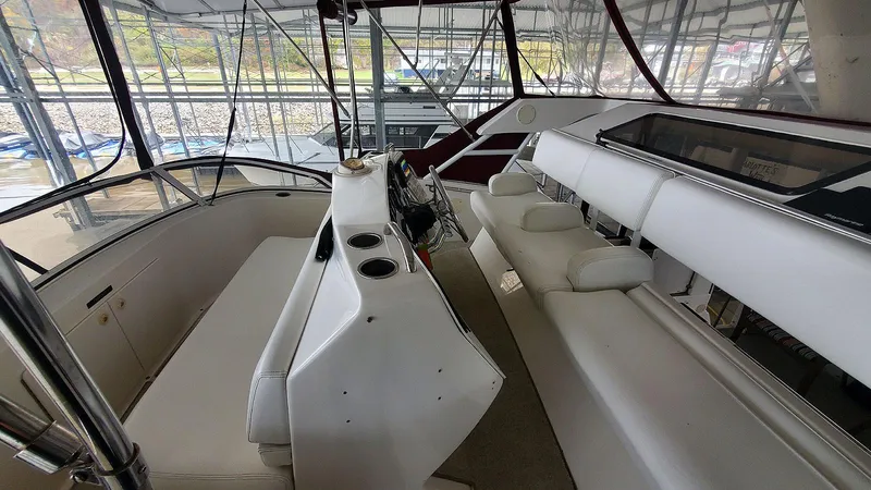 Slide: The Image of Flybridge Starboard - 33