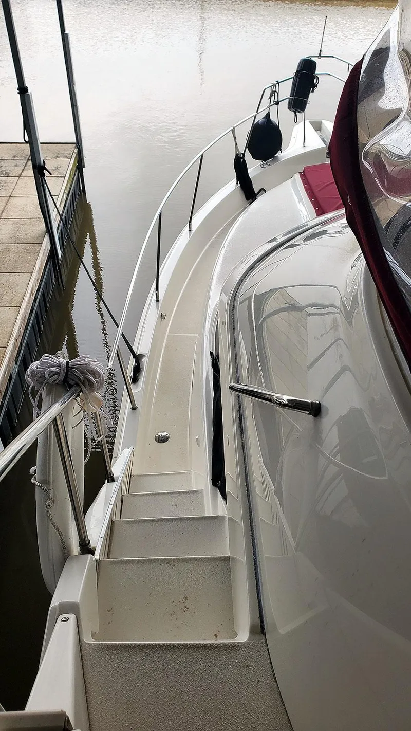 Slide: The Image of Port Walkway - 56