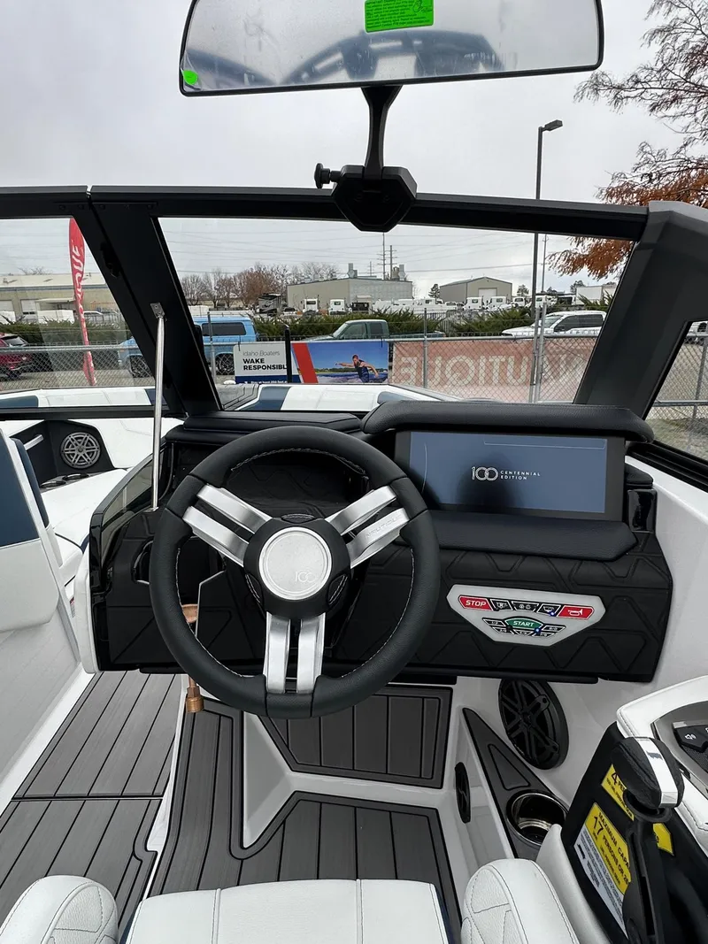 Slide: The Image of Nautique GS24 2025 - 20