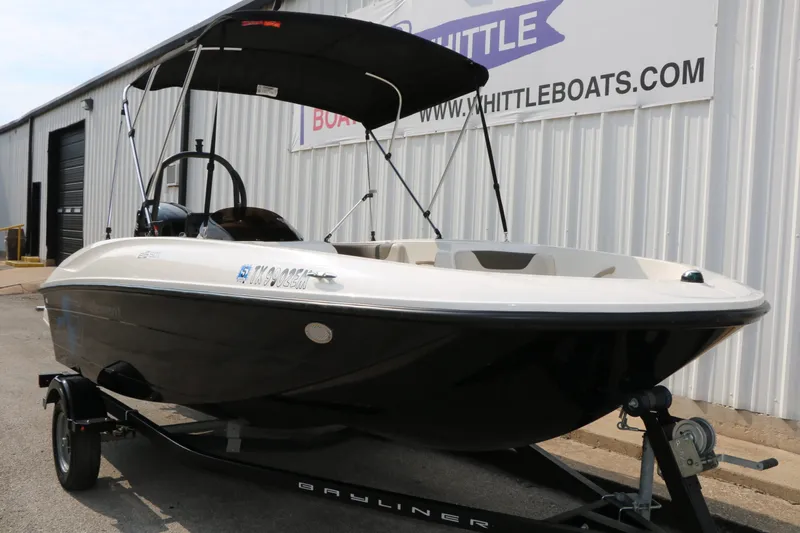 Slide: The Image of Bayliner Element E16 2019 - 4