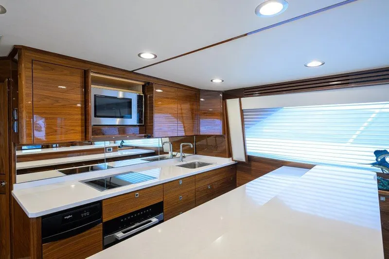 Slide: The Image of Viking 68 Twin Reels - Galley - 17