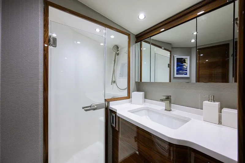 Slide: The Image of Viking 68 Twin Reels - Master Head - 24