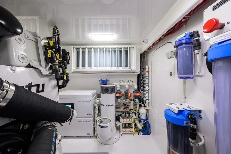 Slide: The Image of Viking 68 Twin Reels - Engine Room - 69