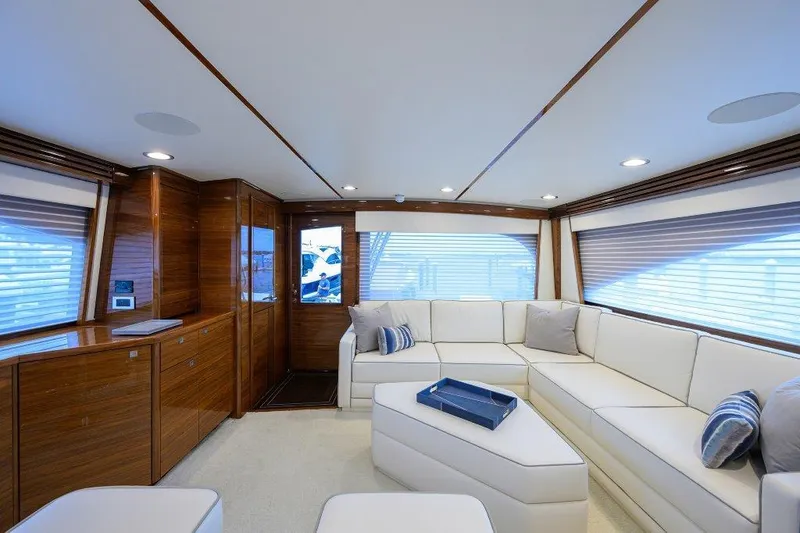 Slide: The Image of Viking 68 Twin Reels - Salon - 7