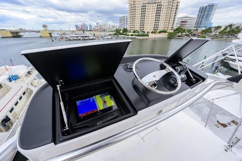 Slide: The Image of Viking 68 Twin Reels - Tower - 73