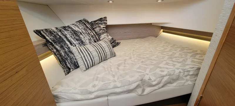 Slide: The Image of 2023 Tiara 34LS - 15