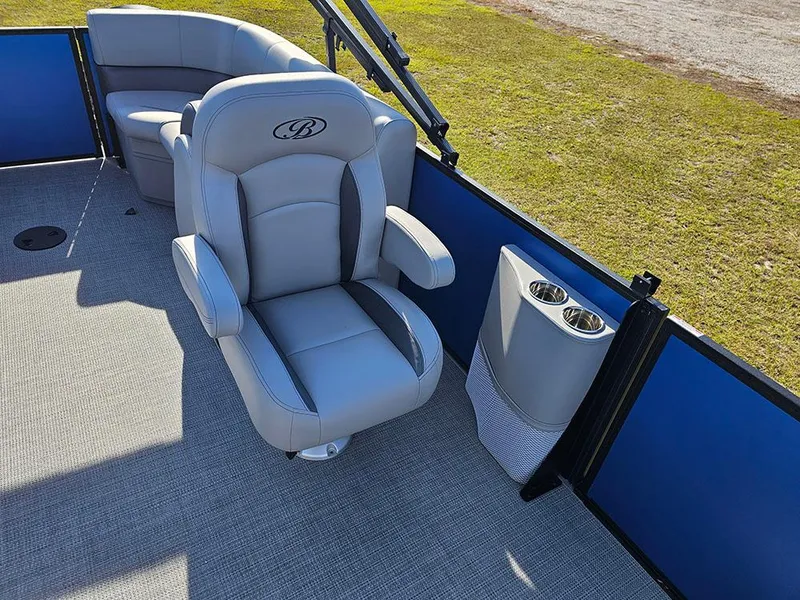 Bentley Pontoons 200 Fish CWT 2025 for Sale | MarineSource