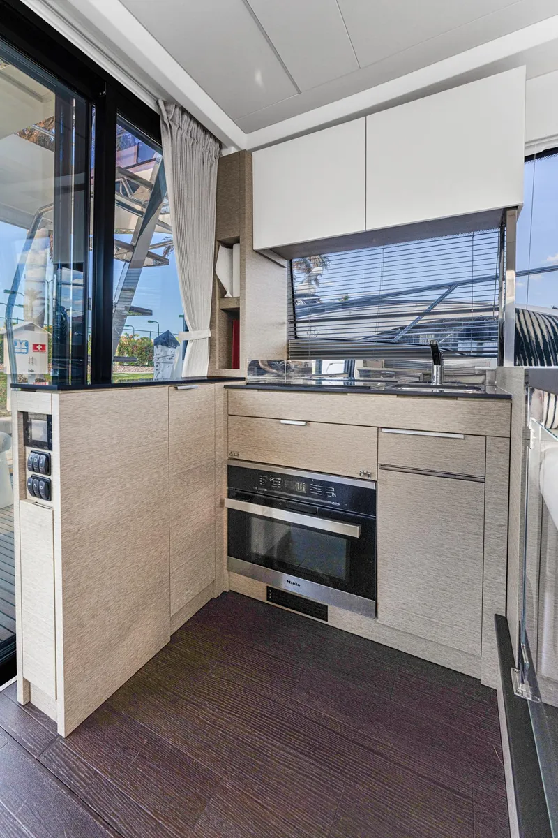 Slide: The Image of Miele Microwave & Kenyon 2 Burner Stovetop - 43
