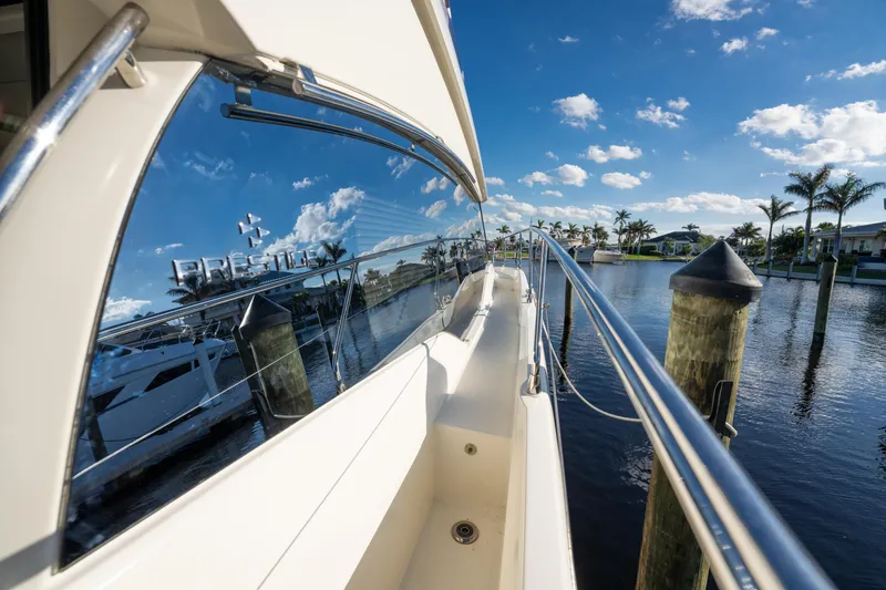 Slide: The Image of Prestige 420 Flybridge 2020 - 75