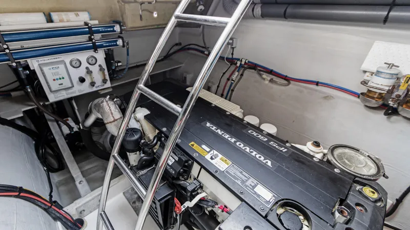 Slide: The Image of Fountaine Pajot MY 44 2018 - 52