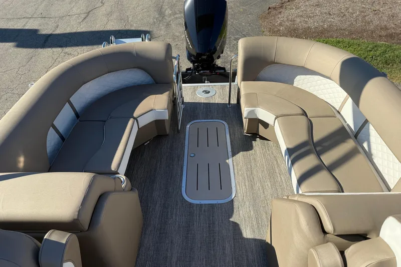 Slide: The Image of 2025 Bennington L Bowrider Line boat interior with spacious seating and modern design. - 4