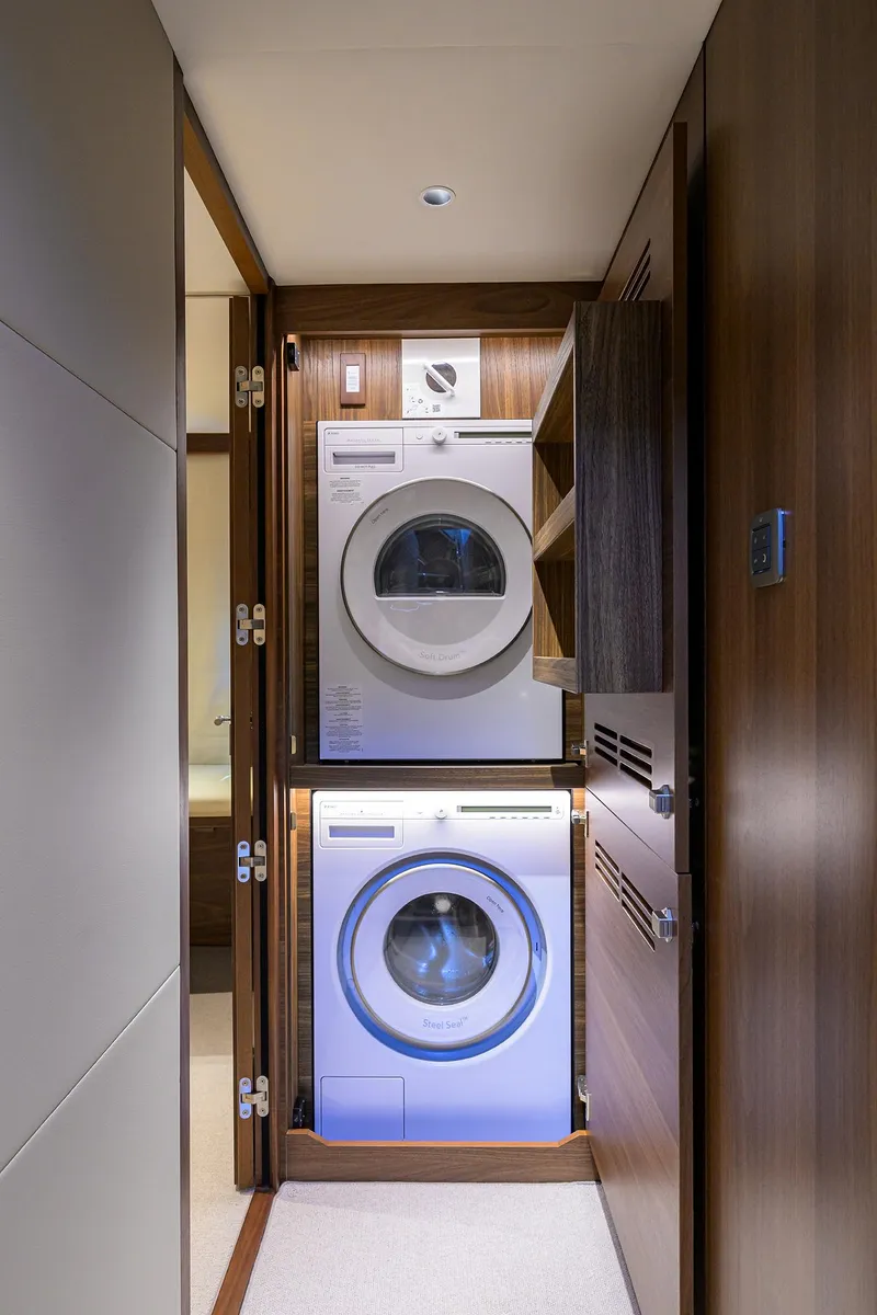 Slide: The Image of Princess Y85 Motor Yacht 2025 - 81