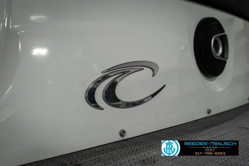 Slide: The Image of Crest Calypso 190 2019 - 52