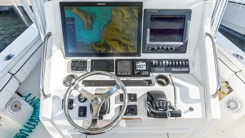 Slide: The Image of Regulator Marine 34 Center Console 2016 - 22