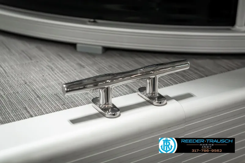 Slide: The Image of Bennington 20 SVL 2023 - 50