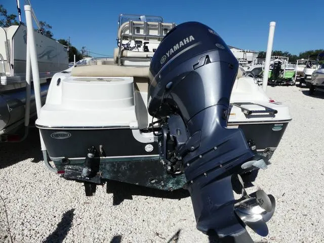 Slide: The Image of NauticStar 2102 Legacy 2018 - 7