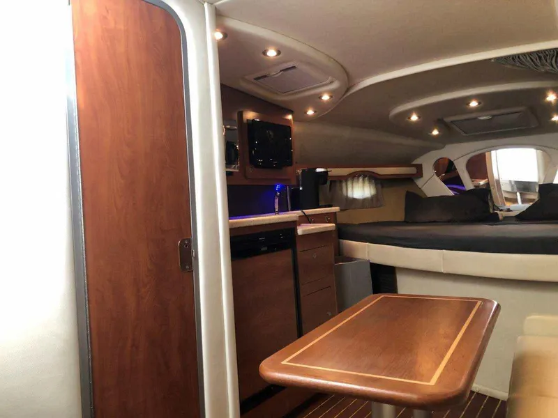 Slide: The Image of Rinker 330 Express Cruiser 2008 - 62