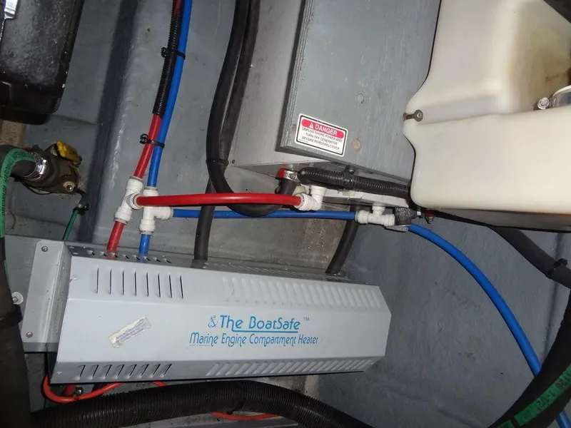 Slide: The Image of Sea Ray 340 Sundancer 2000 - 50