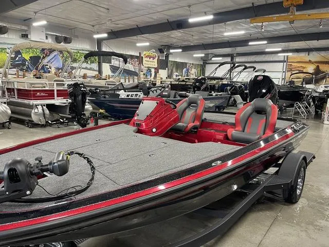 Slide: The Image of Nitro Z19 2025 - 4