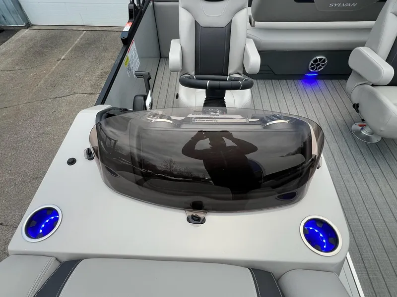 Slide: The Image of Sylvan L3 DLZ Tritoon 2025 - 14