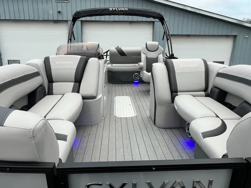 Slide: The Image of Sylvan L3 DLZ Tritoon 2025 - 23