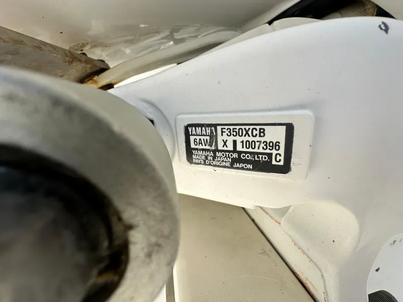 Slide: The Image of Yamaha F350XCB engine label on 2005 Intrepid 323 boat. - 6