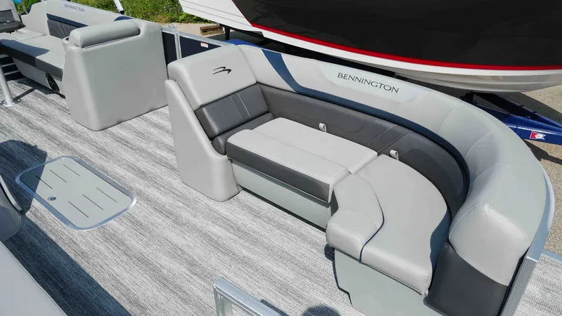 Slide: The Image of Bennington 24SXSB 2025 - 10