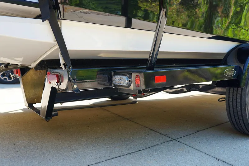 Slide: The Image of Tigé R20 2014 - 104