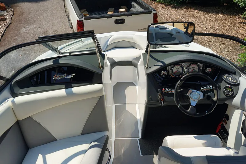 Slide: The Image of Tigé R20 2014 - 107