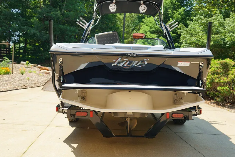 Slide: The Image of Tigé R20 2014 - 119