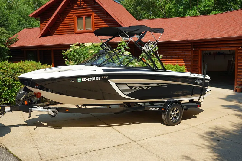 Slide: The Image of Tigé R20 2014 - 122