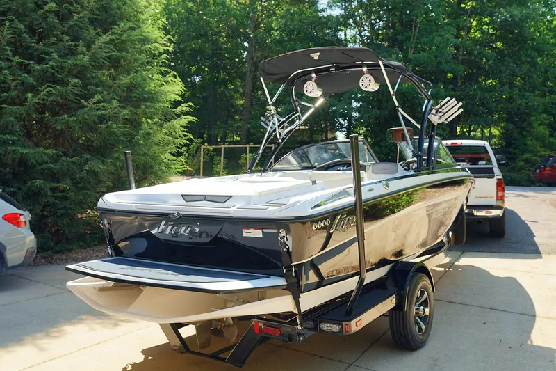 Slide: The Image of Tigé R20 2014 - 131