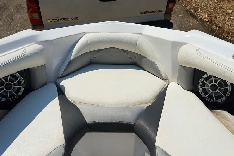 Slide: The Image of Tigé R20 2014 - 58