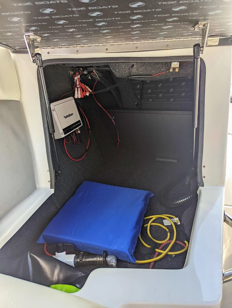 Slide: The Image of Tigé R20 2014 - 64