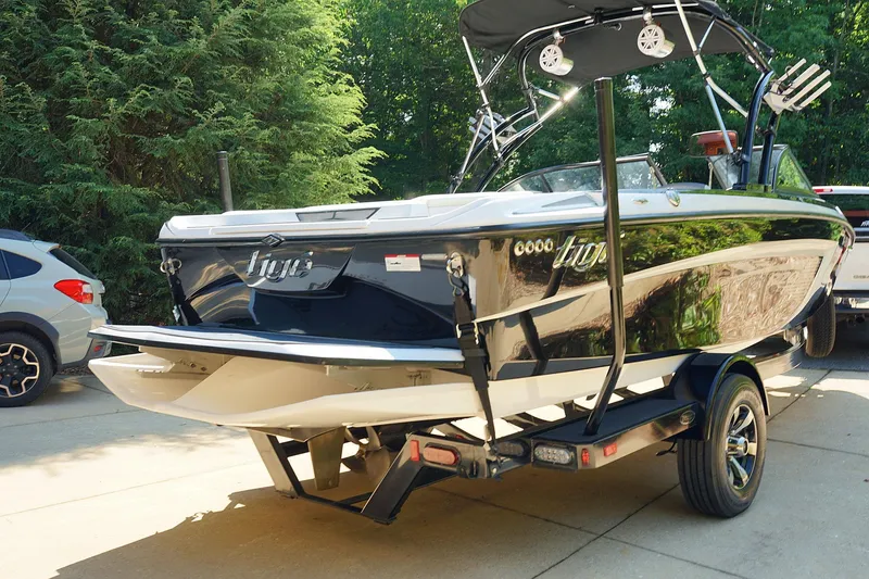 Slide: The Image of Tigé R20 2014 - 68