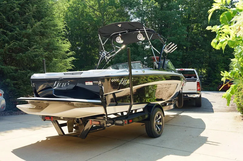 Slide: The Image of Tigé R20 2014 - 71