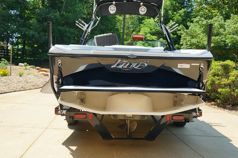 Slide: The Image of Tigé R20 2014 - 83