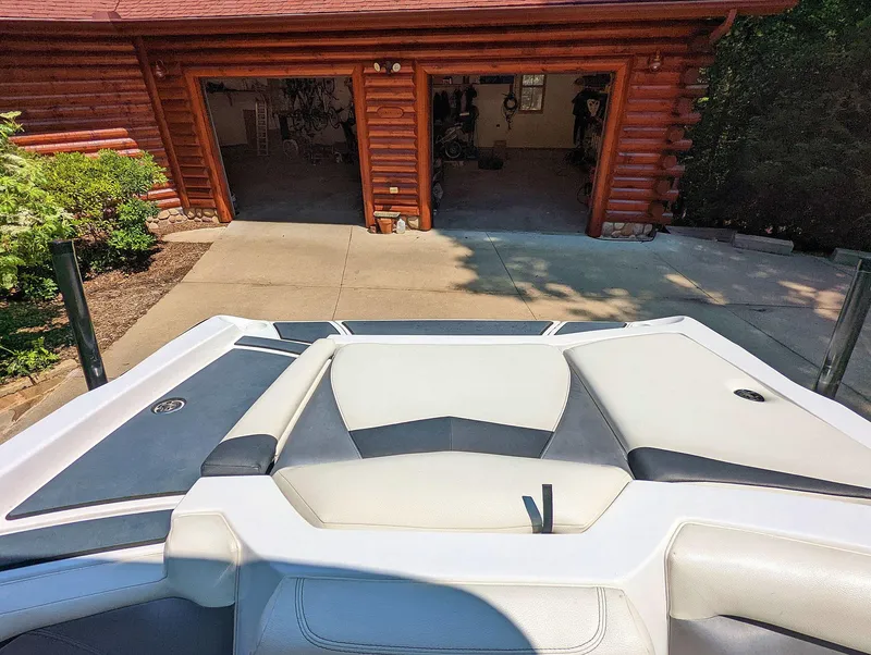 Slide: The Image of Tigé R20 2014 - 89