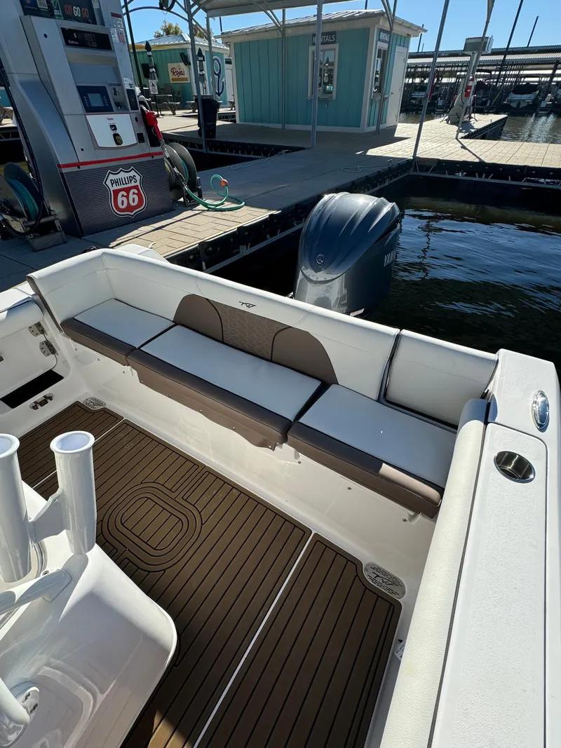 Slide: The Image of Tidewater 256 LXF 2025 - 15