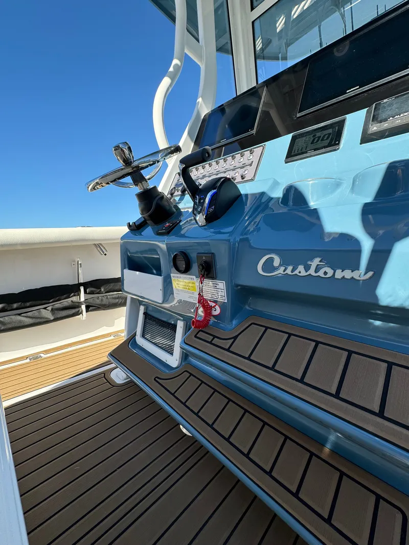 Slide: The Image of Tidewater 256 LXF 2025 - 5