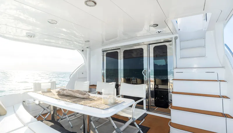 Slide: The Image of Hatteras 64 Motor Yacht 2007 - 53