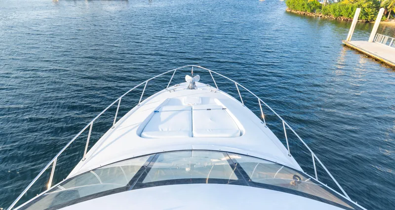 Slide: The Image of Hatteras 64 Motor Yacht 2007 - 65