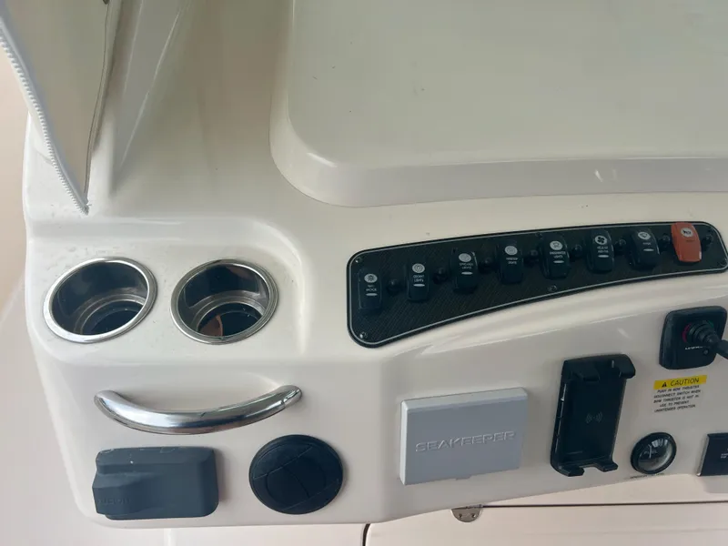 Slide: The Image of Grady-White Canyon 376 2022 - 55