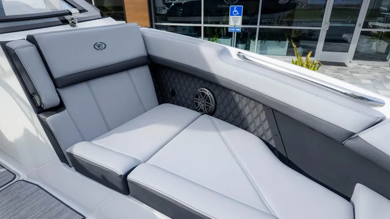 Slide: The Image of Luxurious seating on 2025 Cobalt R8 Outboard boat with premium upholstery. - 20