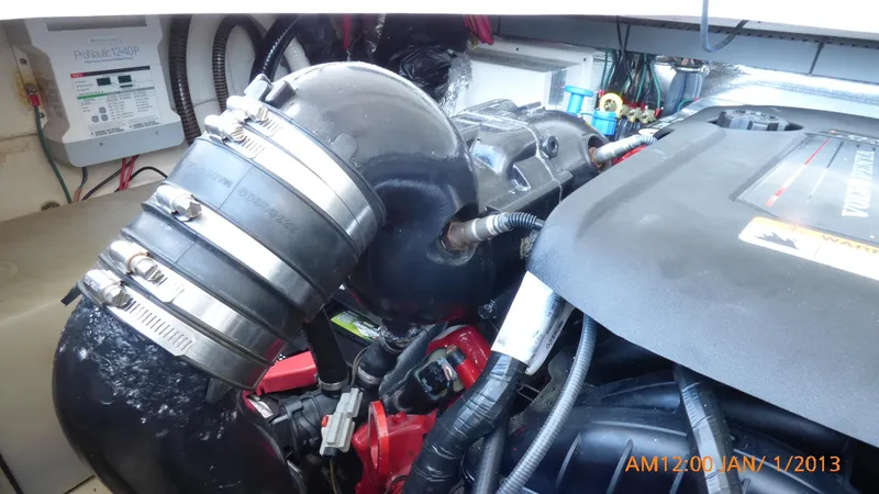 Slide: The Image of Regal 28 Express 2018 - 54