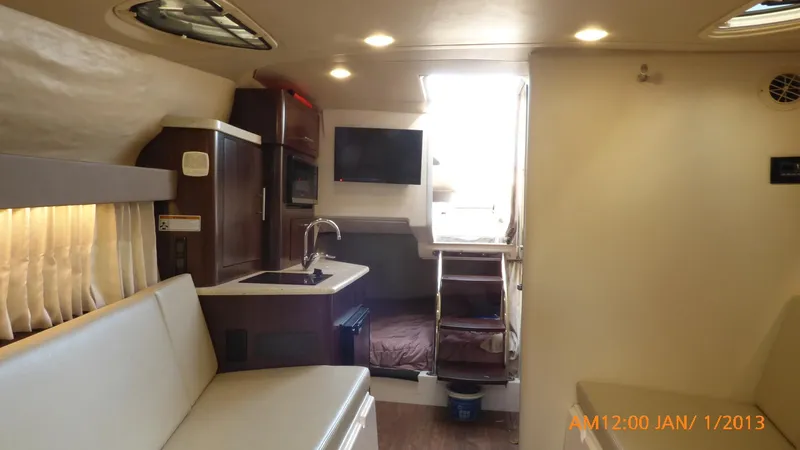 Slide: The Image of Regal 28 Express 2018 - 60