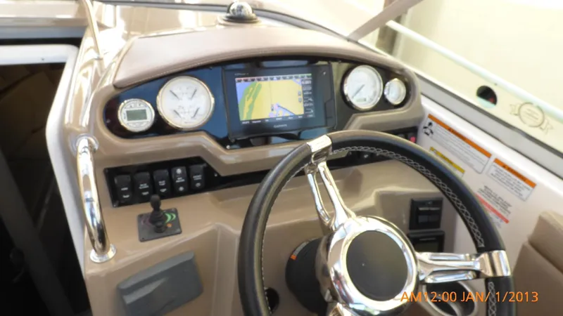 Slide: The Image of Regal 28 Express 2018 - 61