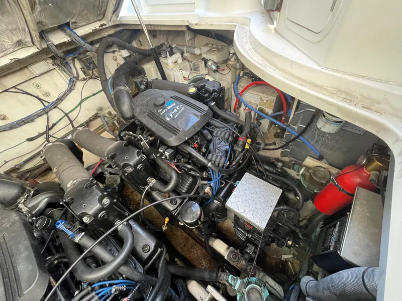 Slide: The Image of Sea Ray Sundancer 320 2006 - 92