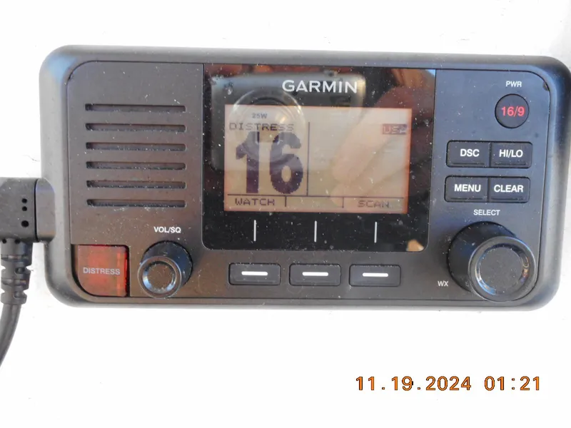 Slide: The Image of Garmin VHF - 12